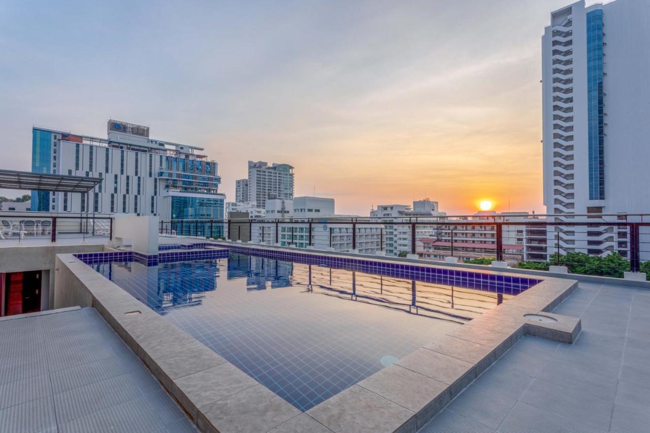 Citismart Luxury Apartments Паттая Екстер'єр фото